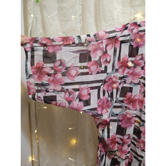 MINIS WOMANS SMALL SHEER FLORAL PINK BLACK ART BATHING SUIT COVER UP SHAWL BEACH - Picture 3 of 11